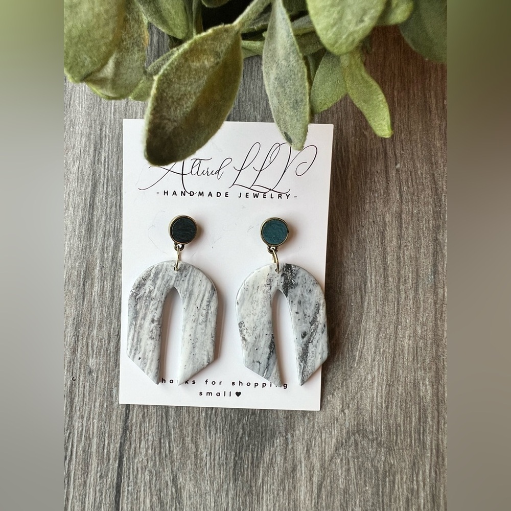 2/$30 Handmade- Marbled White and Black Earrings